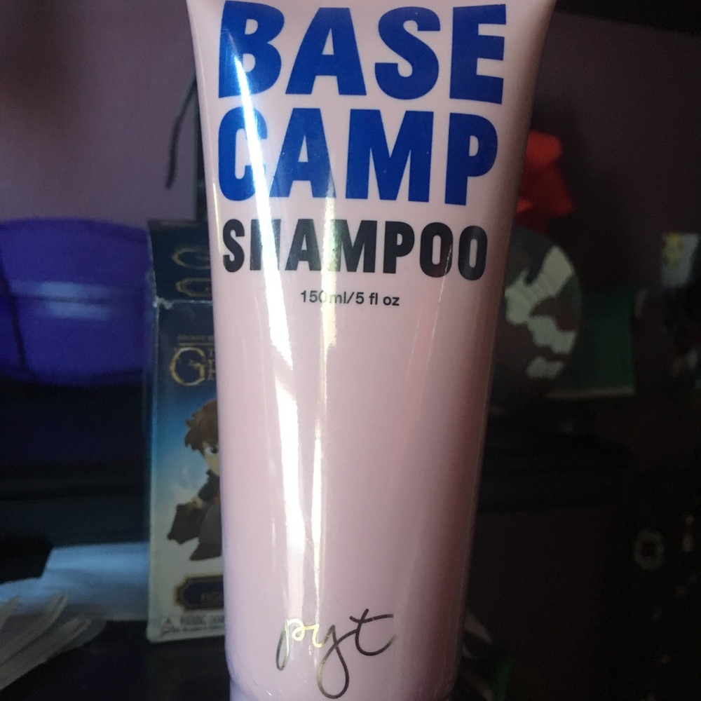 Base Camp Shampoo Pyt